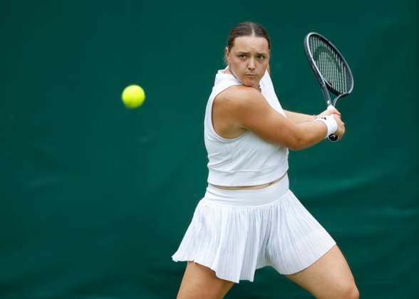 Jule Niemeier (GER) Tennis - Wimbledon 2024 - Grand Slam ITF ATP, Tennis Herren WTA, Tennis Damen - AELTC - London - - Great Britain - 3 July 2024. Copyright: xJuergenxHasenkopfx