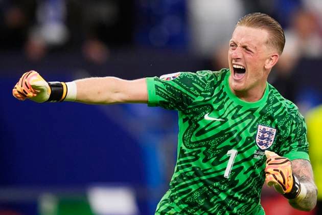 England s goalkeeper Jordan Pickford during the Euro 2024 soccer match between England and Slovakia for Round of 16 at the Veltins-Arena, Gelsenkirchen, Germany - Sunday 30, June , 2024. - Soccer .  Copyright: xFabioxFerrari LaPressex
