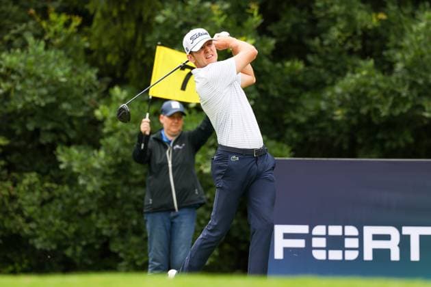 Yannik Paul (GER), am Abschlag, Tee , BMW International Open 2024, Golf, DP World Tour, Herren, Runde 1, 04.07.2024 Eichenried Bayern Deutschland