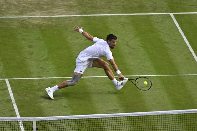 Tennis : Wimbledon 2024 - England - Novak Djokovic - Serbie Tennis : Wimbledon 2024 - England - 04 07 2024 ChrysleneCaillaud Panoramic 