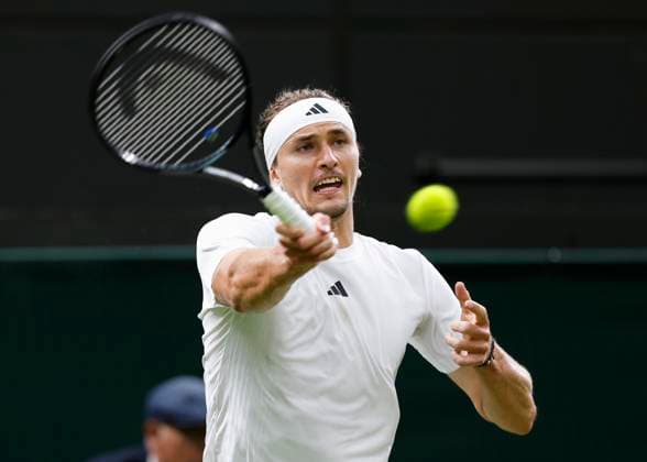 Alexander Zverev (GER) Tennis - Wimbledon 2024 - Grand Slam ITF ATP, Tennis Herren WTA, Tennis Damen - AELTC - London - - Great Britain - 4 July 2024. Copyright: xJuergenxHasenkopfx
