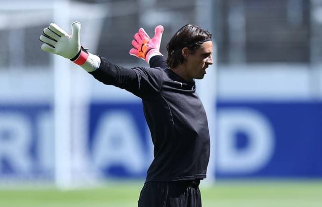 EURO 2024, Nationalteam Schweiz Training Yann Sommer of Switzerland Switzerland Training, UEFA European Championship, EM, Europameisterschaft 2024, Quarter Final, Football, Stadion auf der Waldau, Stuttgart, Germany, 05 Jul 2024 EDITORIAL USE ONLY No use with unauthorised audio, video, data, fixture lists, club league logos or live services. Online in-match use limited to 120 images, no video emulation. No use in betting, games or single club league player publications.  Copyright: xMichaelxZemanek Shutterstockx 14571352ae
