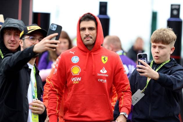 05.07.2024, xrarjax, Motorsport FIA Formel 1, Großer Preis von Großbritannien 2024 emspor, v.l. Carlos Sainz (Ferrari) Startnummer 55 Silverstone