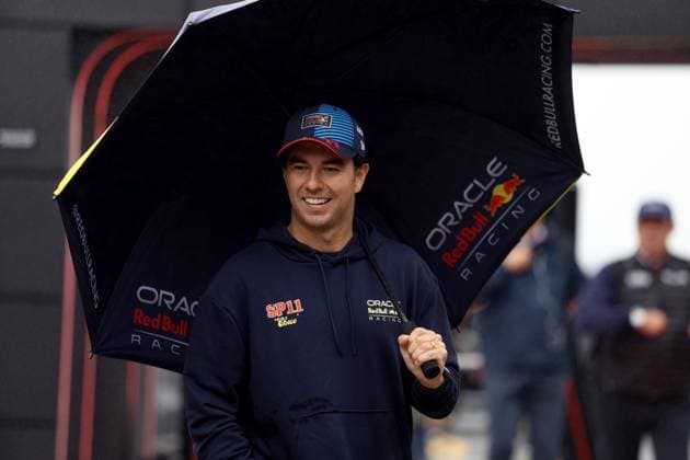 05.07.2024, xrarjax, Motorsport FIA Formel 1, Großer Preis von Großbritannien 2024 emspor, v.l. Sergio Perez (Oracle Red Bull Racing) Startnummer 11 Silverstone
