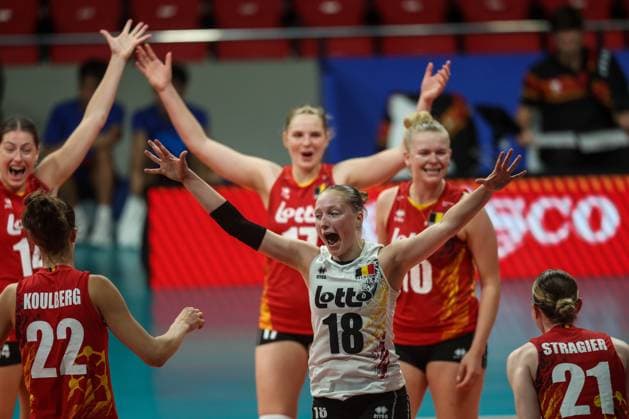 (240705) -- MANILA, July 5, 2024 -- Players of Belgium celebrate after scoring a point during the match between Belgium and Sweden at the FIVB Women s Volleyball Challenger Cup 2024 in Manila, the Philippines, on July 4, 2024. ) (SP)PHILIPPINES-MANILA-VOLLEYBALL-FIVB WOMEN S CHALLENGER CUP 2024-BELGIUM VS SWEDEN ROUELLExUMALI 