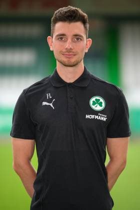 Florian Leimeister ; Athletik-Trainer SpVgg Greuther Fürth 04.07.2024 - SpVgg Greuther Fürth ( Kleeblatt Spielvereinigung ) - 2. Fussball Bundesliga BL - Saison 2024 2025 - Fototermin Porträttermin Vorstellung Präsentation Pressetermin - - Einzelbild Einzelfoto Portrait Porträt Kopfbild -