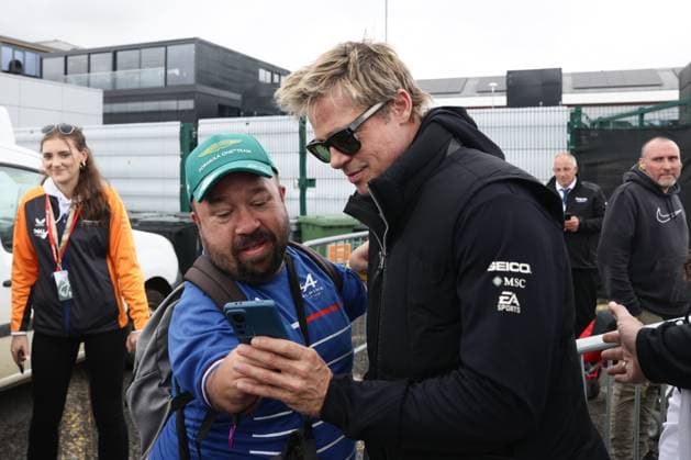 F1 British Grand Prix 2024 Practice 1 Brad Pitt before first practice ahead of the Formula 1 British Grand Prix at Silverstone Circuit in Northampton, Great Britain on July 5, 2024. Northampton United Kingdom  Copyright: xJakubxPorzyckix originalFilename:porzycki-f1britis240705_npHdD.jpg