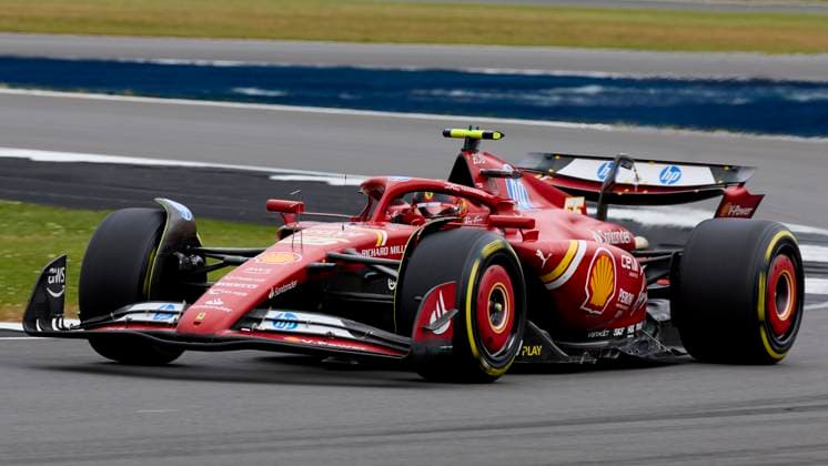 F1 Grand Prix of Great Britain - Practice Carlos Sainz of Spain driving the (55) Scuderia Ferrari SF-24 on track during practice ahead of the F1 Grand Prix of Great Britain at Silverstone Circuit on July 5, 2024, in Northampton, England. Northampton Silverstone Circuit Northampton England RL_GPF1GB24_00341 Copyright: xRicardoxLarreinax