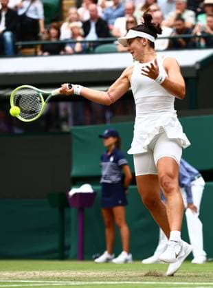 Bianca Andreescu of Canada Wimbledon Tennis Championships, Day 5, The All England Lawn Tennis and Croquet Club, London, UK - 05 Jul 2024  Copyright: xJamesxMarsh Shutterstockx 14571051as