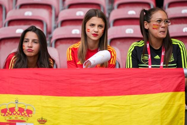 Spanische Fans - Stuttgart 05.07.2024: Deutschland vs. Spanien, EURO2024, Viertelfinale, M45, EM-Arena Stuttgart