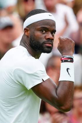 Frances Tiafoe celebrates during his third round match Wimbledon Tennis Championships, Day 5, The All England Lawn Tennis and Croquet Club, London, UK - 05 Jul 2024  Copyright: xJavierxGarcia Shutterstockx 14571043af