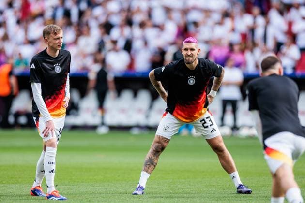 UEFA EURO, EM, Europameisterschaft,Fussball 2024: Spanien - Deutschland; 05.07.2024 Robert Andrich (Deutschland, 23), Maximilian Beier (Deutschland, 14) UEFA EURO 2024: Spanien - Deutschland; Stuttgart Arena, Stuttgart am 05.07.2024 Copyright: xBEAUTIFULxSPORTS Wunderlx