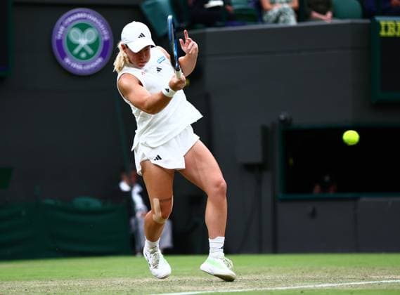 Sonay Kartal during her third round match Wimbledon Tennis Championships, Day 5, The All England Lawn Tennis and Croquet Club, London, UK - 05 Jul 2024  Copyright: xJamesxMarsh Shutterstockx 14571051cx