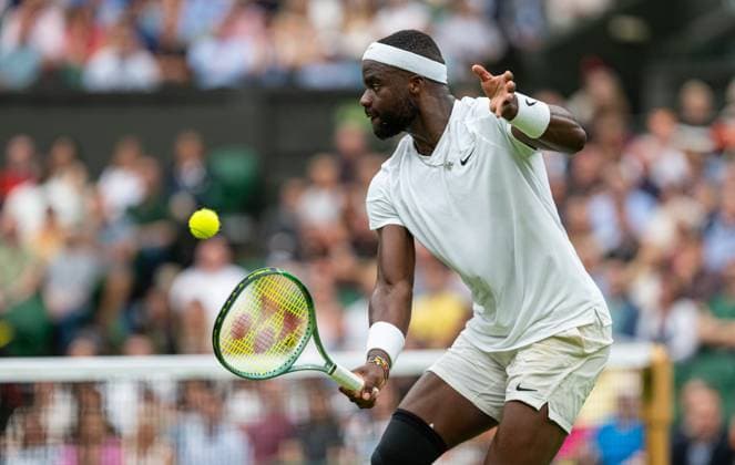 Tennis - Wimbledon Championship 2024 - Day 5 LONDON, ENGLAND - Friday, July 5, 2024: Frances Tiafoe (USA) during the Gentlemen s Singles 3rd Round match on Day Five of The Championships Wimbledon 2024 at the All England Lawn Tennis and Croquet Club. (Photo by Kirsten Holst Propaganda) LONDON All England Lawn Tennis and Croq GREATER LONDON ENGLAND  Copyright: xKirstenxHolstx 2024-07-05-023-Wimbledon_Day_5