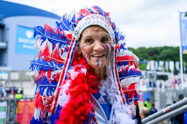 240705 A supporter of France ahead of the UEFA EURO, EM, Europameisterschaft,Fussball 2024 Football Championship Quarterfinal between Portugal and France on July 5, 2024 in Hamburg. Photo: Jesper Zerman BILDBYRAN kod JZ JZ0551 fotboll football soccer fotball fotbolls-em europamästerskap em uefa euro uefa european football championship euro 2024 portugal frankrike france bbeng publik Copyright: JESPERxZERMAN BB240705JZ005
