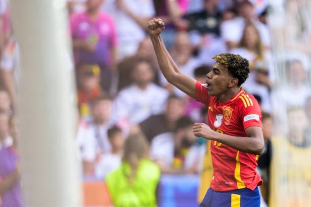 240705 Lamine Yamal of Spain celebrates during the UEFA EURO, EM, Europameisterschaft,Fussball 2024 Football Championship quarterfinal between Spain and Germany on July 5, 2024 in Stuttgart. Photo: Mathias Bergeld BILDBYRAN kod MB MB0942 fotboll football soccer fotball fotbolls-em europamästerskap em uefa euro uefa european football championship euro 2024 kvartsfinal quarterfinal quarterfinals spanien spain tyskland germany bbeng bbauto jubel Copyright: MATHIASxBERGELD BB240705MB049