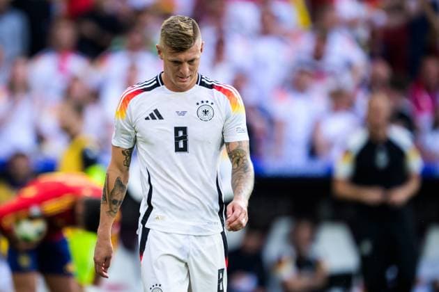 240705 Toni Kroos of Germany looks dejected during the UEFA EURO, EM, Europameisterschaft,Fussball 2024 Football Championship quarterfinal between Spain and Germany on July 5, 2024 in Stuttgart. Photo: Mathias Bergeld BILDBYRAN kod MB MB0942 fotboll football soccer fotball fotbolls-em europamästerskap em uefa euro uefa european football championship euro 2024 kvartsfinal quarterfinal quarterfinals spanien spain tyskland germany bbeng bbauto depp Copyright: MATHIASxBERGELD BB240705MB062