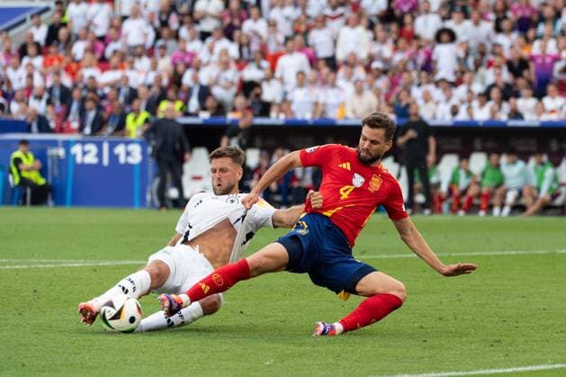 v.li. Niclas Fuellkrug (Deutschland 09), Nacho (Spanien, 04), Torchance, Torschuss, GER, Spanien (ESP) vs. Deutschland (GER), Fussball Europameisterschaft, UEFA EURO, EM, Europameisterschaft,Fussball 2024, Viertelfinale, 05.07.24, GER, Spanien (ESP) vs. Deutschland (GER), Fussball Europameisterschaft, UEFA EURO 2024, Viertelfinale, 05.07.24 Stuttgart Copyright: xEibner-Pressefoto WolfgangxFrankx EP_WFK