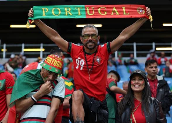 Hamburg, Germany, 5th July 2024. Portugal fans enjoining the occasion before the UEFA European Championships Quarter Final match at Volksparkstadion, Hamburg. Picture credit should read: Paul Terry Sportimage EDITORIAL USE ONLY. No use with unauthorised audio, video, data, fixture lists, club league logos or live services. Online in-match use limited to 120 images, no video emulation. No use in betting, games or single club league player publications. SPI-3217-0002