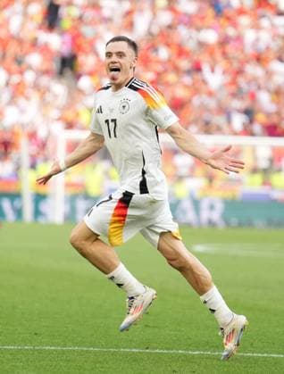 05.07.2024, Fussball UEFA EURO, EM, Europameisterschaft,Fussball 2024, Viertelfinale, Spanien - Deutschland, in der Stuttgart-Arena. Florian Wirtz (Deutschland) jubelt.
