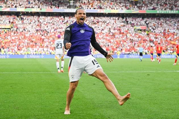 Fußball, Herren, Saison 2023 24, Euro EM 2024, Viertelfinale in Stuttgart, Spanien - Deutschland, Leroy Sane (Deutschland) Torjubel, jubelt nach dem Tor zum 1:1 , 05.07. 2024, Copyright: xMatthiasxKochx
