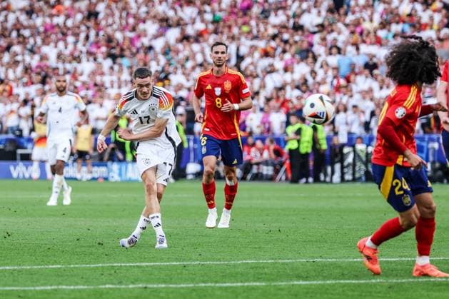 Fussball, UEFA EURO, EM, Europameisterschaft,Fussball 2024 Viertelfinale Spanien - Deutschland 05.07.2024, Stuttgart Arena Florian Wirtz (Deutschland, 17) Stuttgart Stuttgart Arena Baden-Württemberg Deutschland