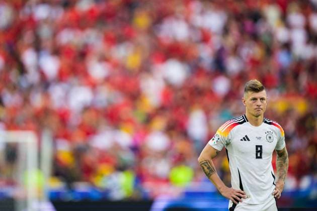 240705 Toni Kroos of Germany looks dejected after the UEFA EURO, EM, Europameisterschaft,Fussball 2024 Football Championship quarterfinal between Spain and Germany on July 5, 2024 in Stuttgart. Photo: Mathias Bergeld BILDBYRAN kod MB MB0942 fotboll football soccer fotball fotbolls-em europamästerskap em uefa euro uefa european football championship euro 2024 kvartsfinal quarterfinal quarterfinals spanien spain tyskland germany bbeng bbauto depp Copyright: MATHIASxBERGELD BB240705MB090