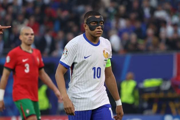Volksparkstadion, Hamburg UEFA EURO, EM, Europameisterschaft,Fussball 2024 Germany, Viertelfinale 5 Juli 2024 , Portugal - Frankreich v.l., Kylian MbappÃ (Frankreich) Copyright: JoaquimxFerreira