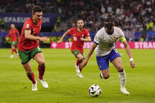 Kylian Mbappe of France during a quarterfinal match between Portugal and France at the Euro 2024 soccer tournament in Hamburg, Germany - Friday July 5, 2024. - Soccer .  Copyright: xFabioxFerrari LaPressex