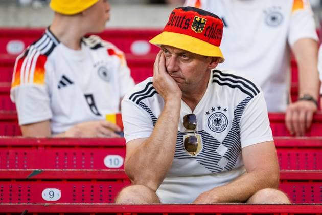Sport Bilder des Tages 240705 A fan of Germany looks dejected after the UEFA EURO, EM, Europameisterschaft,Fussball 2024 Football Championship quarterfinal between Spain and Germany on July 5, 2024 in Stuttgart. Photo: Mathias Bergeld BILDBYRAN kod MB MB0942 fotboll football soccer fotball fotbolls-em europamästerskap em uefa euro uefa european football championship euro 2024 kvartsfinal quarterfinal quarterfinals spanien spain tyskland germany bbeng publik depp Copyright: MATHIASxBERGELD BB240705MB154