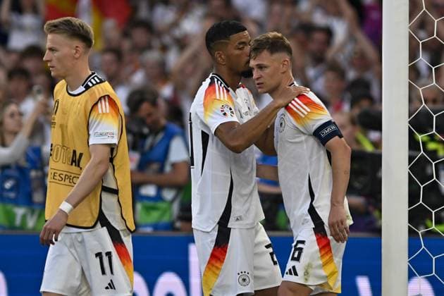 Chris Führich Fuehrich 11 (Germany) Benjamin Henrichs 20 (Germany) Kai Havertz 7 (Germany) unzufrieden enttäuscht enttaeuscht niedergeschlagen frustriert, 05.07.2024 Fussball Europameisterschaft in Deutschland Spanien vs Deutschland , Neckarpark Stadion, Stuttgart, Baden Württemberg Germany
