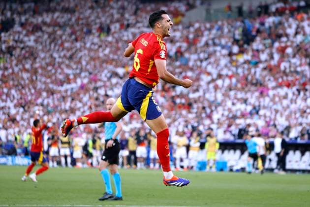MERINO Mikel Team Spanien jubelt nach Sieg UEFA Fussball EURO 2024 in Deutschland Viertelfinale Spanien - Deutschland 2 : 1 am 05.07.2024 in Stuttgart DFL REGULATIONS PROHIBIT ANY USE OF PHOTOGRAPHS as IMAGE SEQUENCES and or QUASI-VIDEO Copyright: xLacixPerenyix