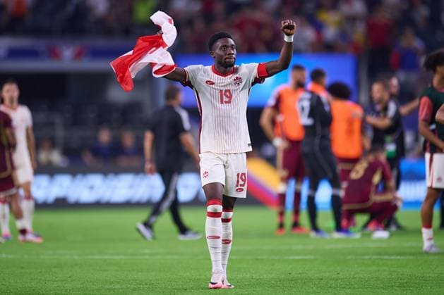 RECORD DATE NOT STATED Copa America USA 2024 Venezuela vs Canada - Quarter-final Alphonso Davies of Canada during the CONMEBOL Copa America 2024 Quarter-final match between Venezuela and Canada, at AT-T Stadium, on July 05, 2024 in Arlington, Texas, United States. ARLINGTON TEXAS UNITED STATES  Copyright: xJosexLuisxMelgarejox 20240705223749_CA_QF_2024_VEN_CAN_DAVIES367
