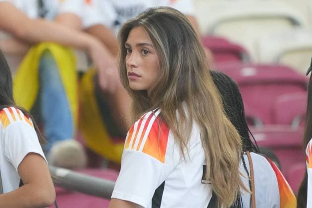 Sophia Weber, Freundin von Kai Havertz (Deutschland Germany, 07) - Stuttgart 05.07.2024: Deutschland vs. Spanien, EURO2024, Viertelfinale, M45, EM-Arena Stuttgart