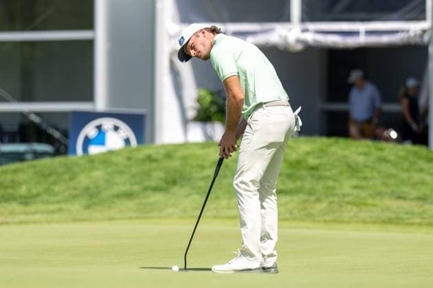 Freddy Schott auf dem Gruen beim Putten, BMW International Open 2024, Golf, 06.07.2024 Muenchen Bayern Deutschland