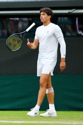 Ben Shelton during his third round match Wimbledon Tennis Championships, Day 6, The All England Lawn Tennis and Croquet Club, London, UK - 06 Jul 2024  Copyright: xJavierxGarcia Shutterstockx 14574535g