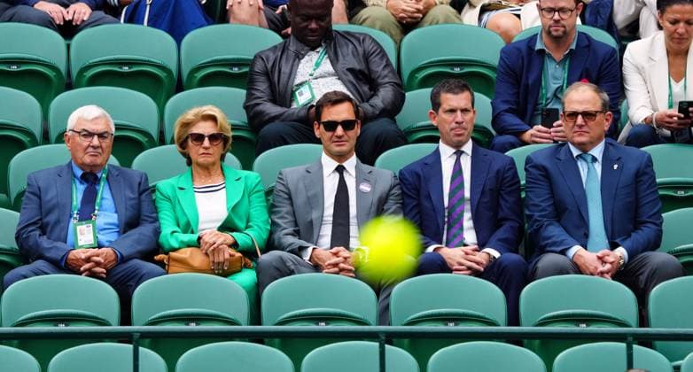 Roger Federer next to his parents and Tim Henman on No.1 Court Wimbledon Tennis Championships, Day 6, The All England Lawn Tennis and Croquet Club, London, UK - 06 Jul 2024  Copyright: xJavierxGarcia Shutterstockx 14574535u