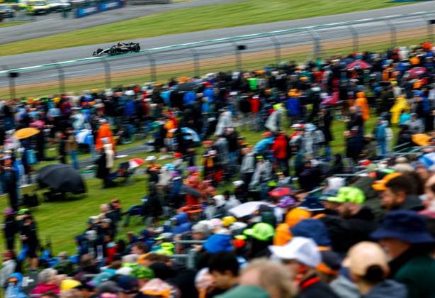 44 Lewis Hamilton (GBR, Mercedes-AMG Petronas F1 Team), F1 Grand Prix of Great Britain at Silverstone Circuit on July 6, 2024 in Silverstone, Great Britain. (Photo by HOCH ZWEI) Silverstone Great Britain