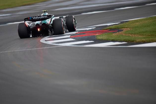 F1 Grand Prix of Great Britain - Qualifying Fernando Alonso of Spain driving the (14) Aston Martin Aramco F1 Team AMR24 Mercedes on track during the qualifying ahead of the F1 Grand Prix of Great Britain at Silverstone Circuit on July 6, 2024, in Northampton, England. Northampton Silverstone Circuit Northampton England RL_GPF1GB24_00888 Copyright: xRicardoxLarreinax
