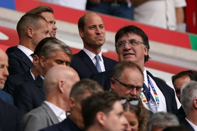 Nationalmannschaft, Fussball, UEFA Euro2024, EM 2024,Viertelfinale, Düsseldorf, England-Schweiz prince william England Aktion, Einzelbild