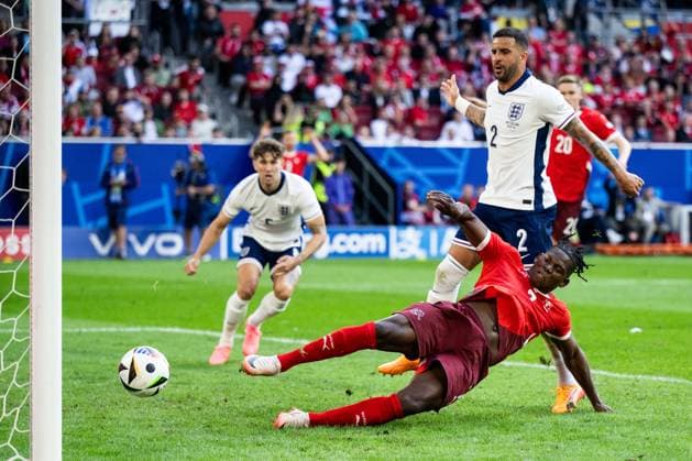 240706 Breel Embolo of Switzerland scores 0-1 during the UEFA EURO, EM, Europameisterschaft,Fussball 2024 Football Championship quarterfinal between England and Switzerland on July 6, 2024 in Düsseldorf. Photo: Mathias Bergeld BILDBYRAN kod MB MB0943 fotboll football soccer fotball fotbolls-em europamästerskap em uefa euro uefa european football championship euro 2024 kvartsfinal quarterfinal quarterfinals england schweiz switzerland bbeng Copyright: MATHIASxBERGELD BB240706MB072