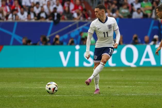 Phil Foden (England, 11) , Fussball, UEFA , Europa Meisterschaft, (Viertelfinale) 2024, England vs. Schweiz, 06.07.2024, Duesseldorf Arena, Duesseldorf, Deutschland Duesseldorf Duesseldorf Arena Nordrhein-Westfalen Deutschland Copyright: xGrantxHubbsx