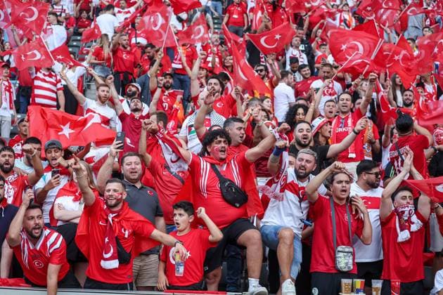 2024.07.06 Berlin Pilka nozna Reprezentacja Mistrzostwa Europy UEFA EURO, EM, Europameisterschaft,Fussball 2024 Holandia - Turcja N z fans supporters kibice Foto Pawel Jaskolka PressFocus 2024.07.06 Berlin Football European Championship, EM, Europameisterschaft UEFA Euro 2024 Netherlands - Turkiye fans supporters kibice Credit: Pawel Jaskolka PressFocus NEWSPIX.PL --- Newspix.pl  20240706_PF_PJ001