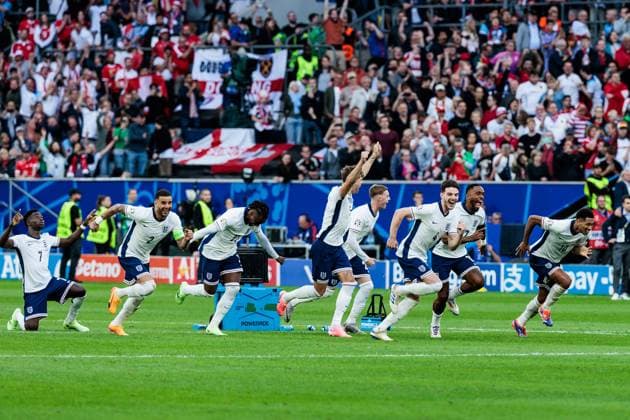 UEFA EURO, EM, Europameisterschaft,Fussball 2024: England - Schweiz; 06.07.2024 Jubel bei den Engländern nach dem Sieg im Elfmeterschießen UEFA EURO 2024: England - Schweiz; Düsseldorf Arena, Düsseldorf am 06.07.2024 Copyright: xBEAUTIFULxSPORTS Wunderlx