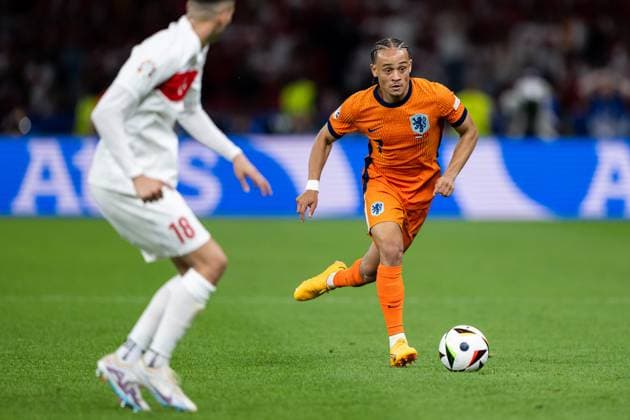 240706 Xavi Simons of Netherlands during the UEFA EURO, EM, Europameisterschaft,Fussball 2024 Football Championship quarterfinal between Netherlands and Türkiye on July 6, 2024 in Berlin. Photo: Jesper Zerman BILDBYRAN kod JZ JZ0552 fotboll football soccer fotball fotbolls-em europamästerskap em uefa euro uefa european football championship euro 2024 nederländerna holland netherlands türkiye bbeng Copyright: JESPERxZERMAN BB240706JZ113