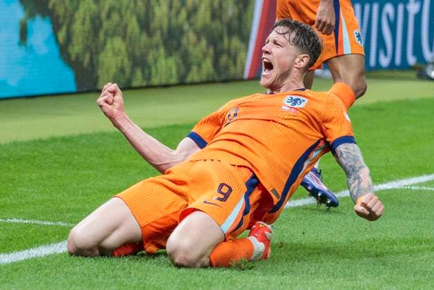 UEFA EURO, EM, Europameisterschaft,Fussball 2024: Niederlande - Türkei; 06.07.2024 Wout Weghorst (Niederlande, 9) jubelt. UEFA EURO 2024: Viertelfinale: Niederlande - Türkei; Olympiastadion Berlin, Berlin am 06.07.2024 Copyright: xBEAUTIFULxSPORTS Meuselx