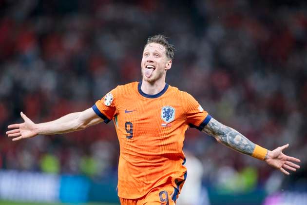 UEFA EURO, EM, Europameisterschaft,Fussball 2024: Niederlande - Türkei; 06.07.2024 Wout Weghorst (Niederlande, 9) jubelt nach Schlusspfiff. UEFA EURO 2024: Viertelfinale: Niederlande - Türkei; Olympiastadion Berlin, Berlin am 06.07.2024 Copyright: xBEAUTIFULxSPORTS Meuselx