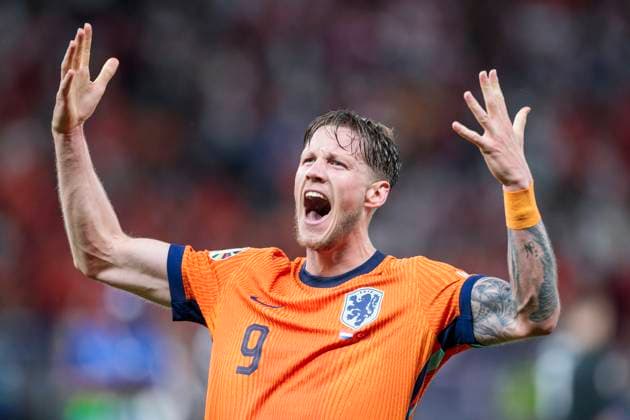 UEFA EURO, EM, Europameisterschaft,Fussball 2024: Niederlande - Türkei; 06.07.2024 Wout Weghorst (Niederlande, 9) jubelt nach Schlusspfiff. UEFA EURO 2024: Viertelfinale: Niederlande - Türkei; Olympiastadion Berlin, Berlin am 06.07.2024 Copyright: xBEAUTIFULxSPORTS Meuselx
