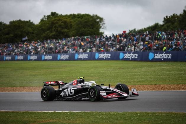 27 Nico Hulkenberg (DEU, MoneyGram Haas F1), F1 Grand Prix of Great Britain at Silverstone Circuit on July 6, 2024 in Silverstone, Great Britain. (Photo by HOCH ZWEI) Silverstone Great Britain