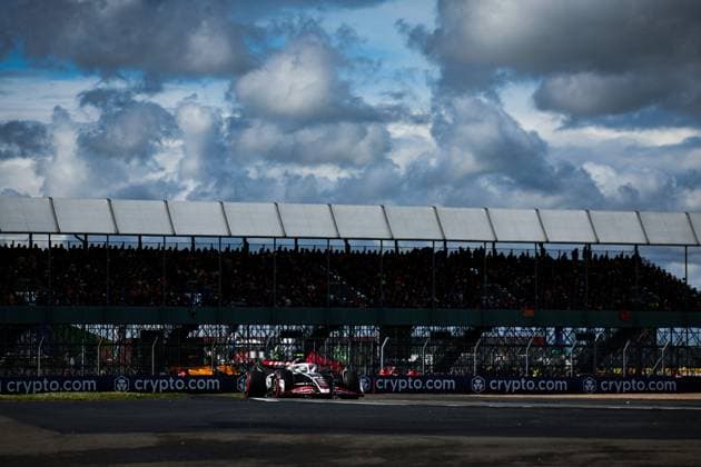 27 Nico Hulkenberg (DEU, MoneyGram Haas F1), F1 Grand Prix of Great Britain at Silverstone Circuit on July 6, 2024 in Silverstone, Great Britain. (Photo by HOCH ZWEI) Silverstone Great Britain